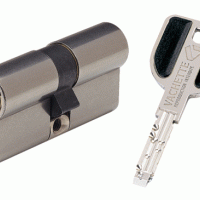 Photo de Vitrier à St Quentin Fallavier