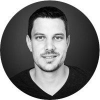 Photo de Consultant à Vers Pont Du Gard