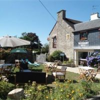 Femme ou Homme de ménage LOCQUELTAS