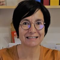 Photo de Secrétaire à Pernes Les Fontaines